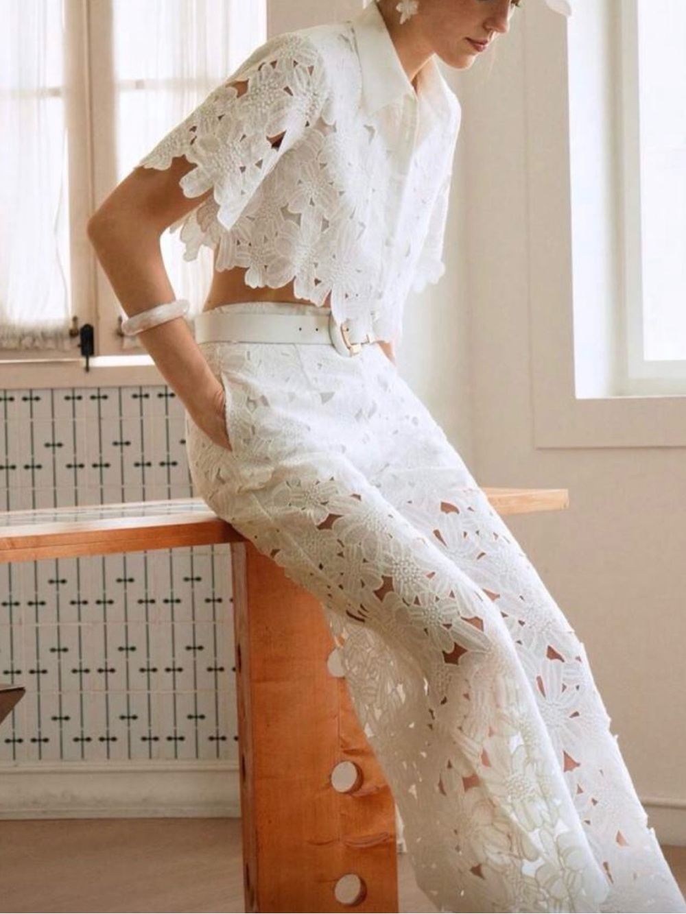 Designer Inspired White Floral Cutout 2pc Set with Wide Leg Pants and Top NEW - Picture 2 of 11